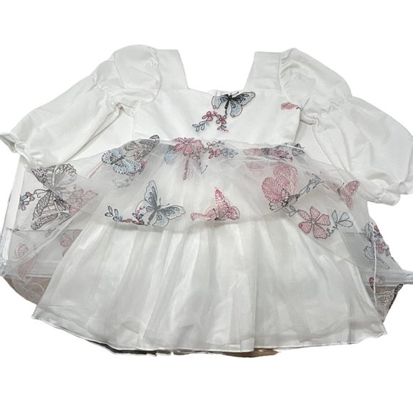 White Dress with Sweatheart Neckline & Butterflies & Flowers - US Size 6 - Picture 4 of 9